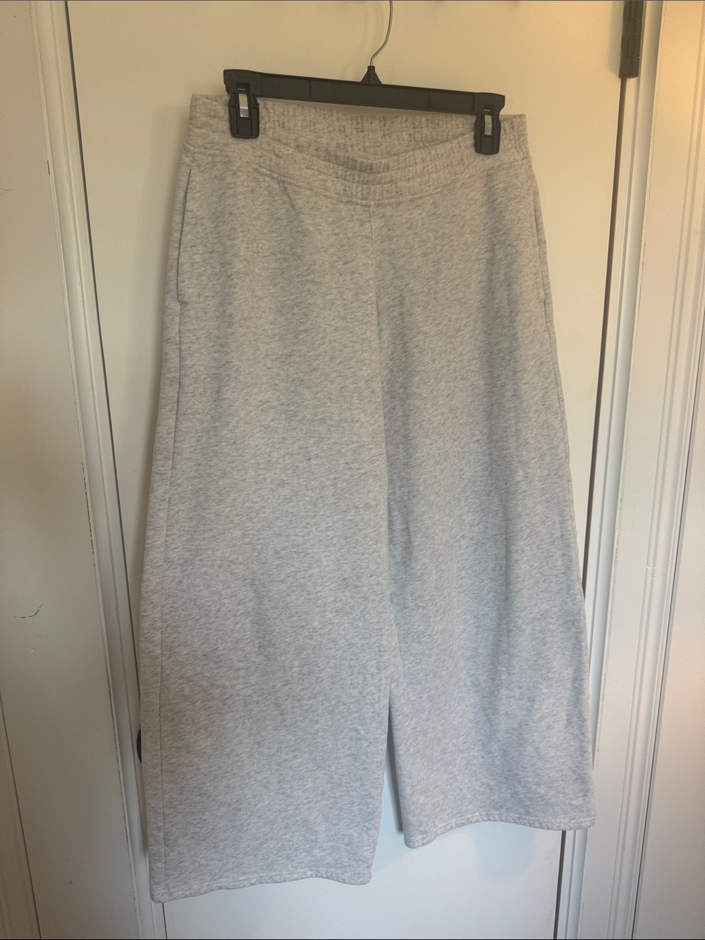 Hollister | Light Gray Sweatpants | Small